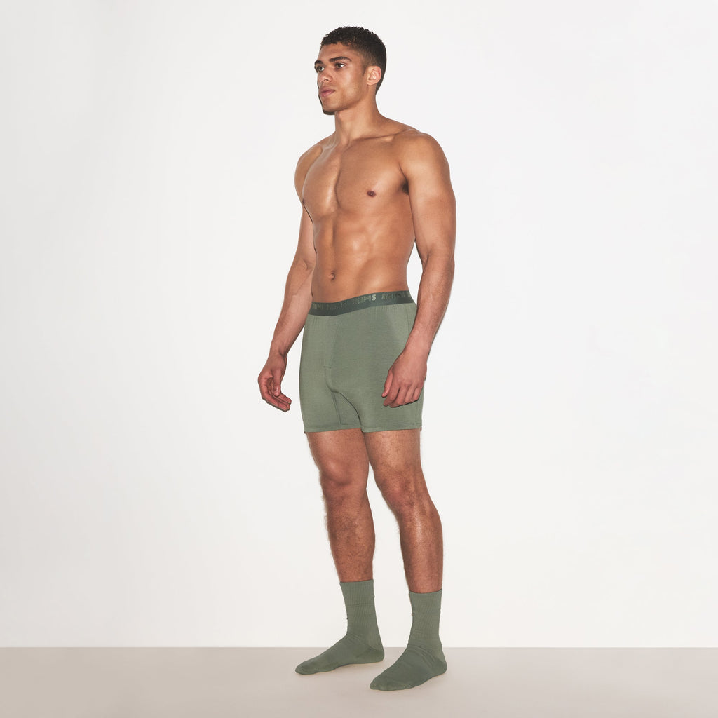 SKIMS STRETCH MENS KNIT BOXER | LAUREL