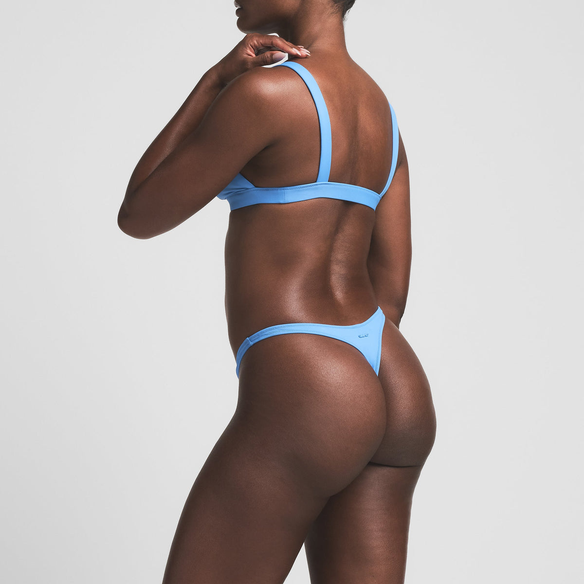 SIGNATURE SWIM THONG BIKINI BOTTOM | TIDE