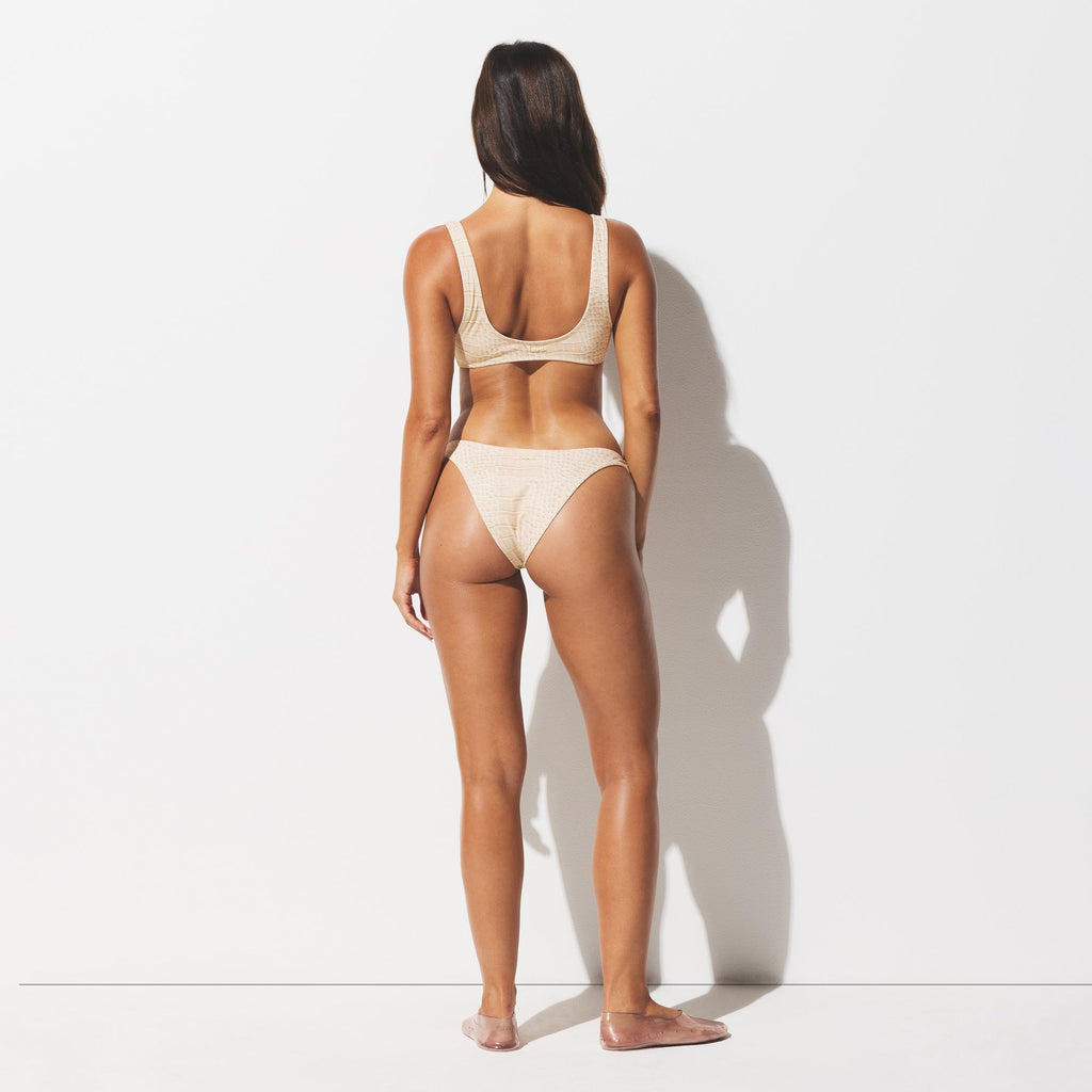 SIGNATURE SWIM TANGA BIKINI BOTTOM | EGRET CROCODILE PRINT