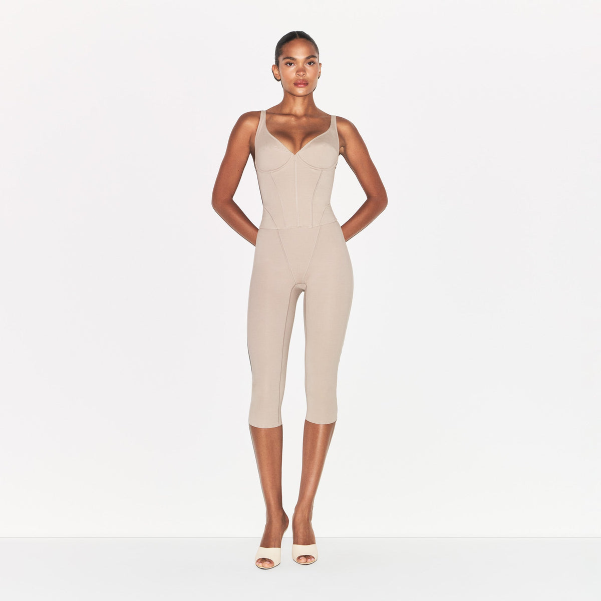 COTTON SHAPEWEAR CAPRI | LINEN