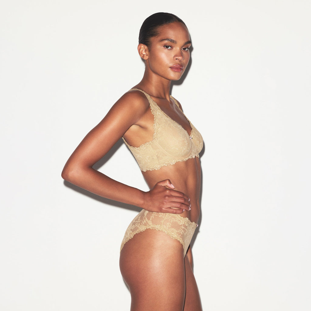 STRETCH LACE BRIEF | DELTA