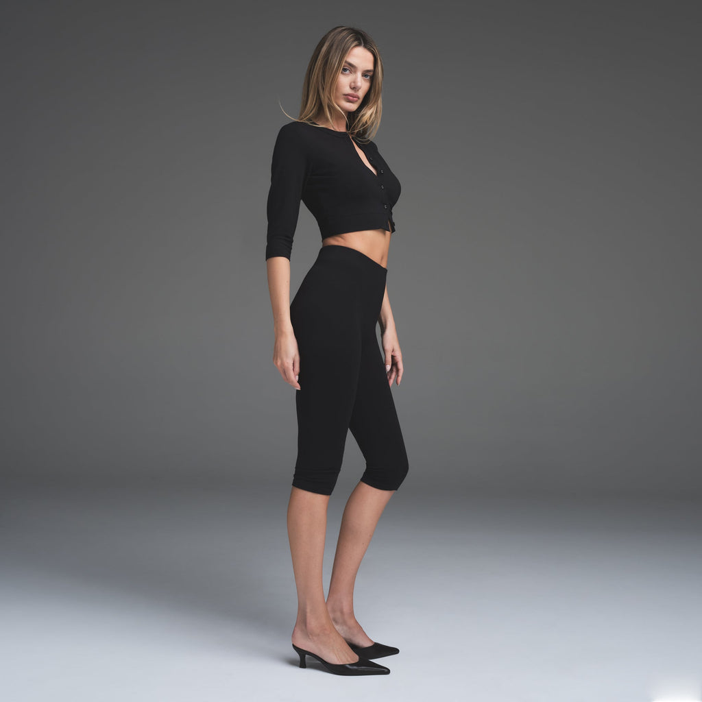 SMOOTH LAYERS CROPPED CARDIGAN | OBSIDIAN