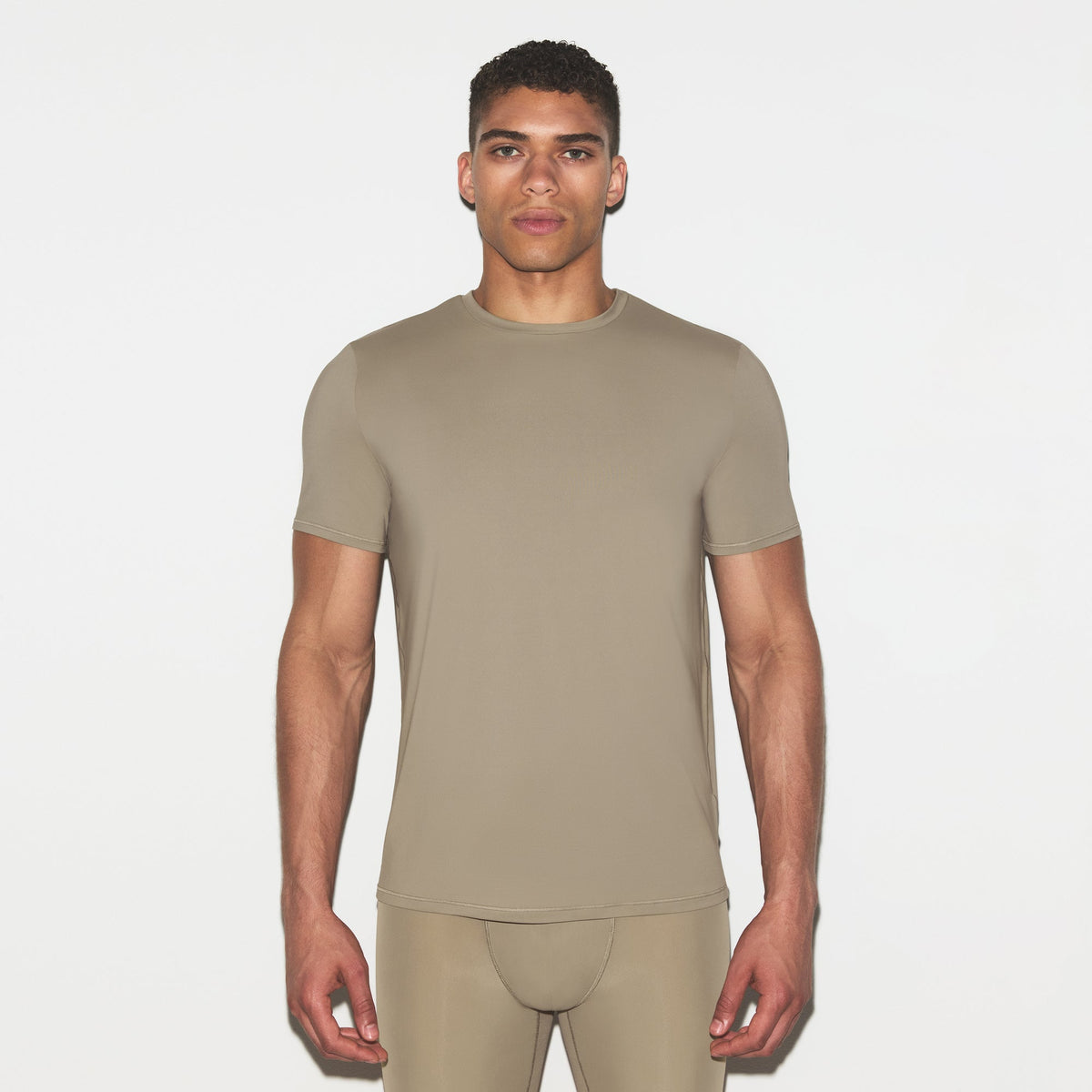 SKIMS FLEX MENS T-SHIRT | DUNE